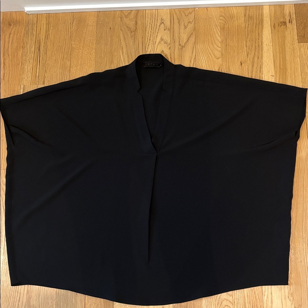 Hatch One Size Tunic - image 3